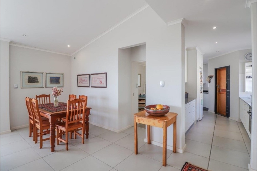 3 Bedroom Property for Sale in Fraaiuitsig Western Cape